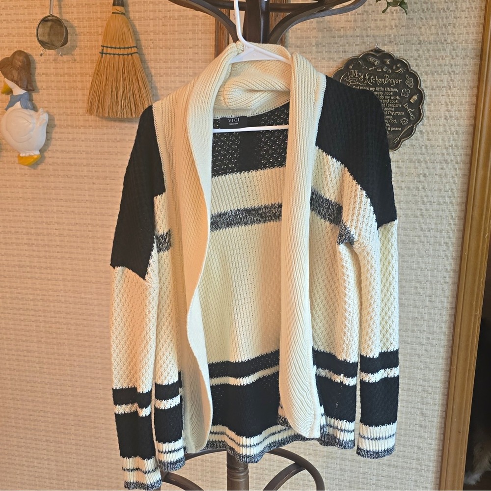 VICI Women's M Black Ivory Striped Knit Shawl Neck Open Front Cardigan Sweater